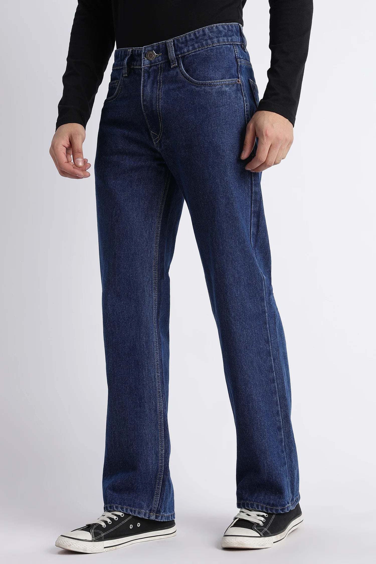 Pacific Blue jeans for men – dark indigo denim wash detail