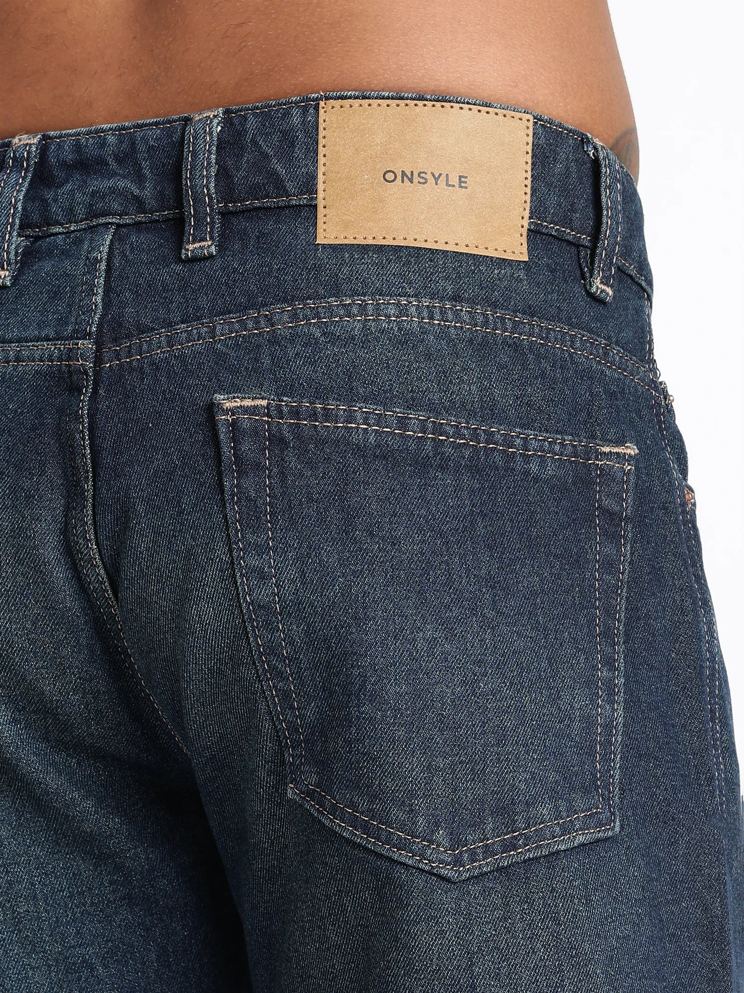 Deep Navy Vintage jeans for men – branded hardware detail